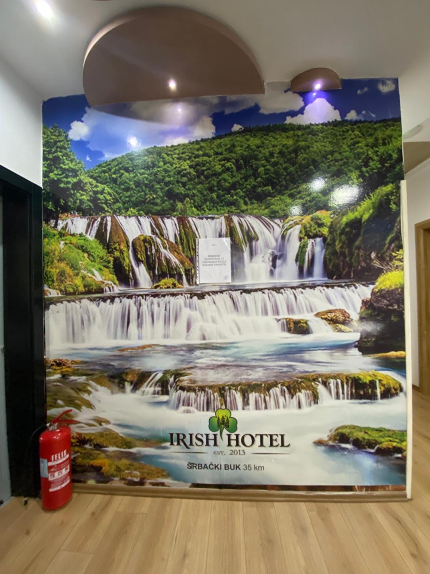 Irish Hotel Bihac Exterior photo
