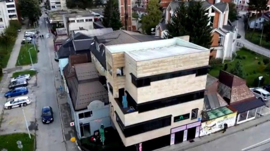 Irish Hotel Bihac Exterior photo